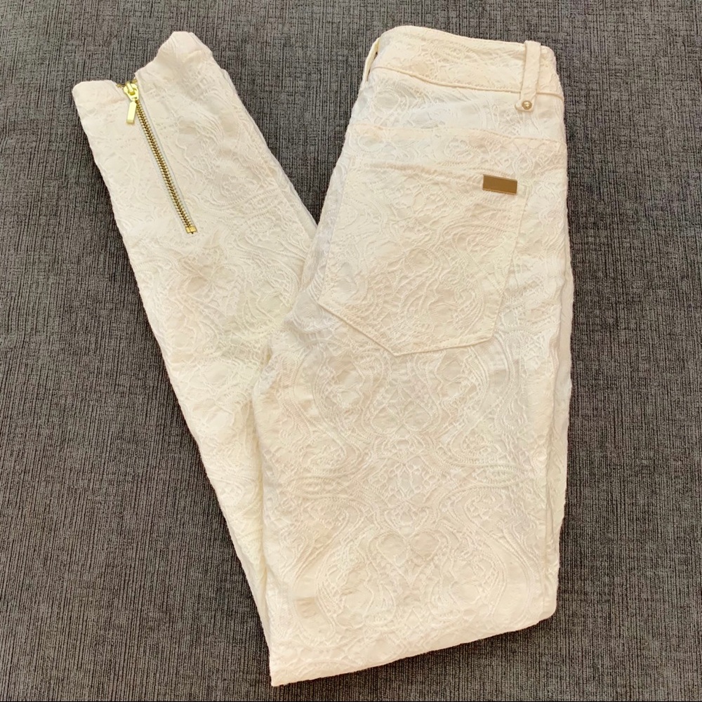 *NEW* H&M Cream White Lace  Pattern Pants - size 2